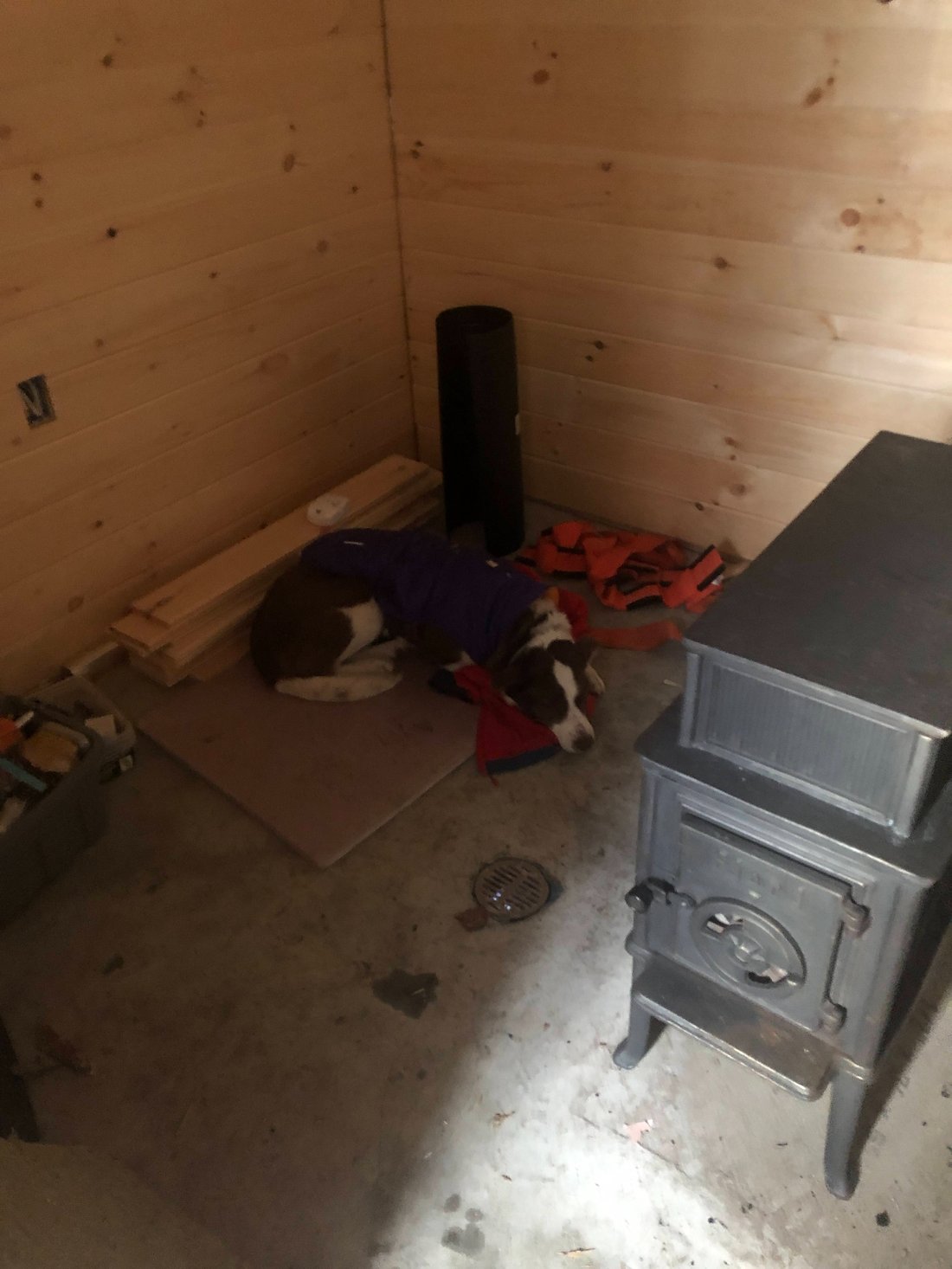 Finished sauna cabin